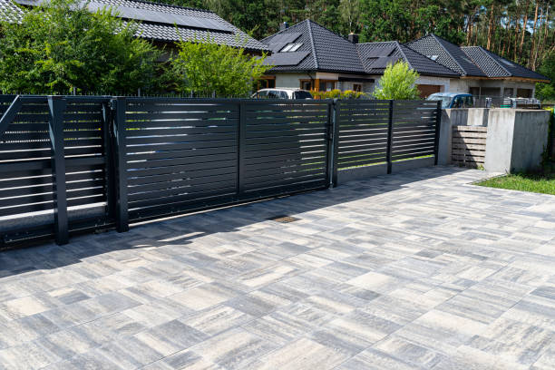 Best Interlocking Driveway Pavers  in Dubuque, IA