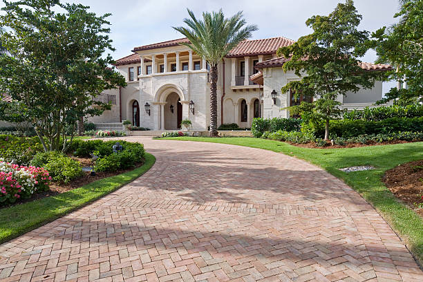 Best Driveway Pavers for Homes  in Dubuque, IA