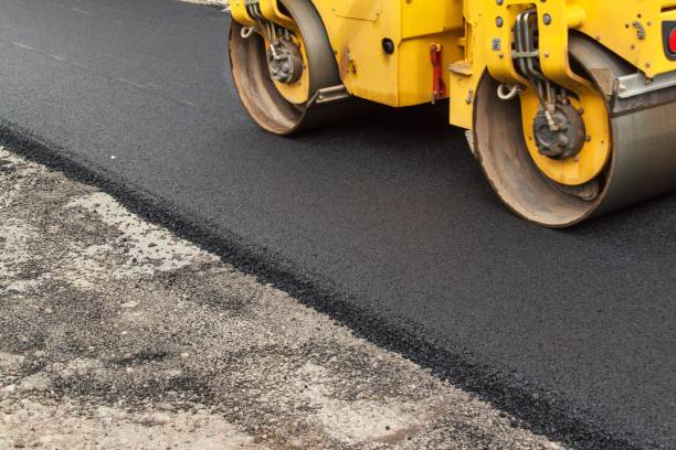 Best Affordable Driveway Pavers  in Dubuque, IA
